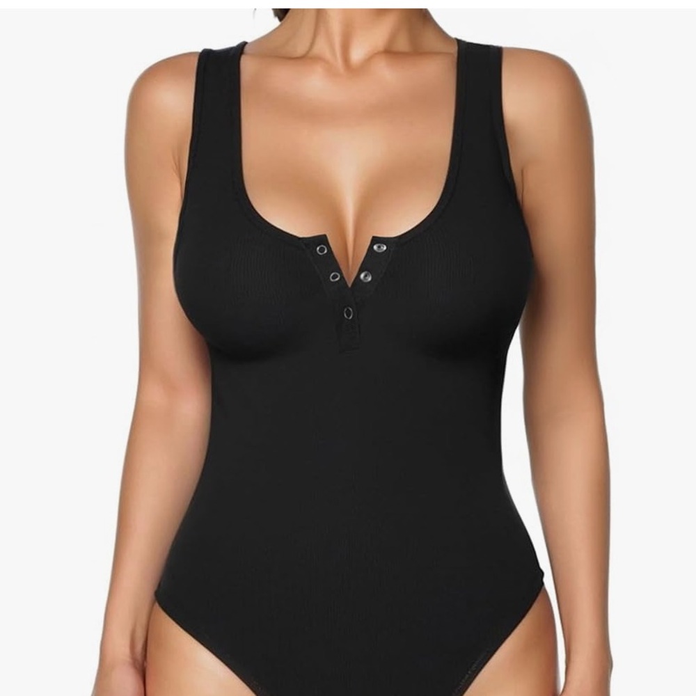 Black Sleeveless Bodysuit